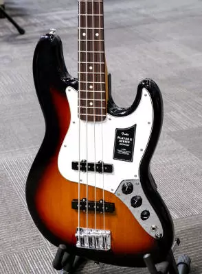 Fender - Player II Jazz Bass, Rosewood Fingerboard - 3-Color Sunburst